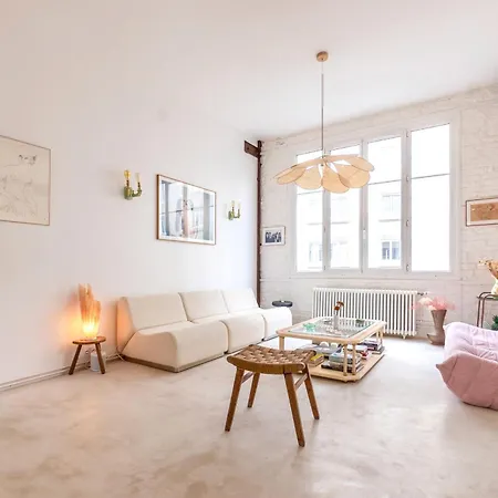 Luxurious Loft In The Heart Of Belleville Apartment *